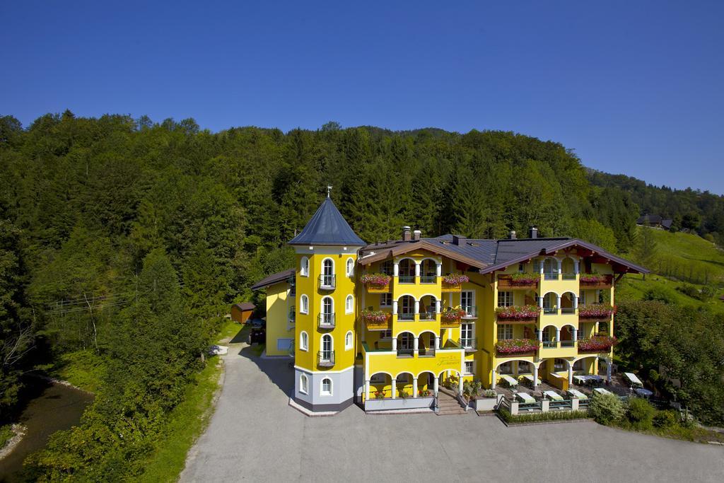 Hotel Fischerwirt Natur Waldspa Faistenau Εξωτερικό φωτογραφία