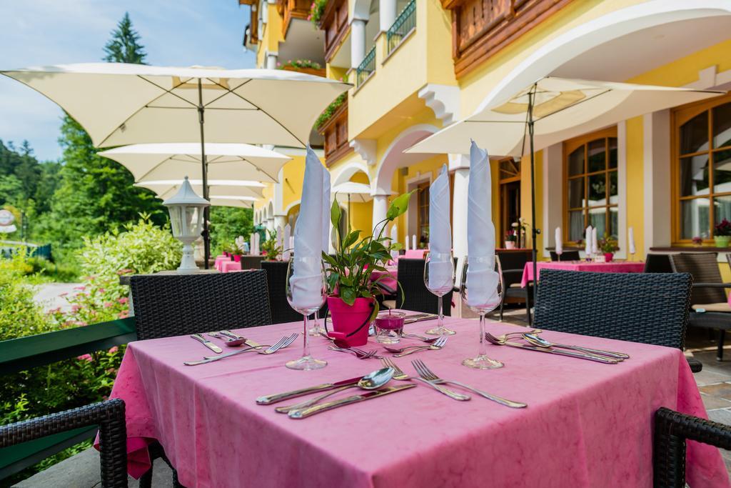 Hotel Fischerwirt Natur Waldspa Faistenau Εξωτερικό φωτογραφία