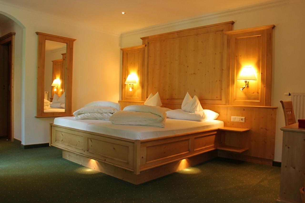 Hotel Fischerwirt Natur Waldspa Faistenau Εξωτερικό φωτογραφία